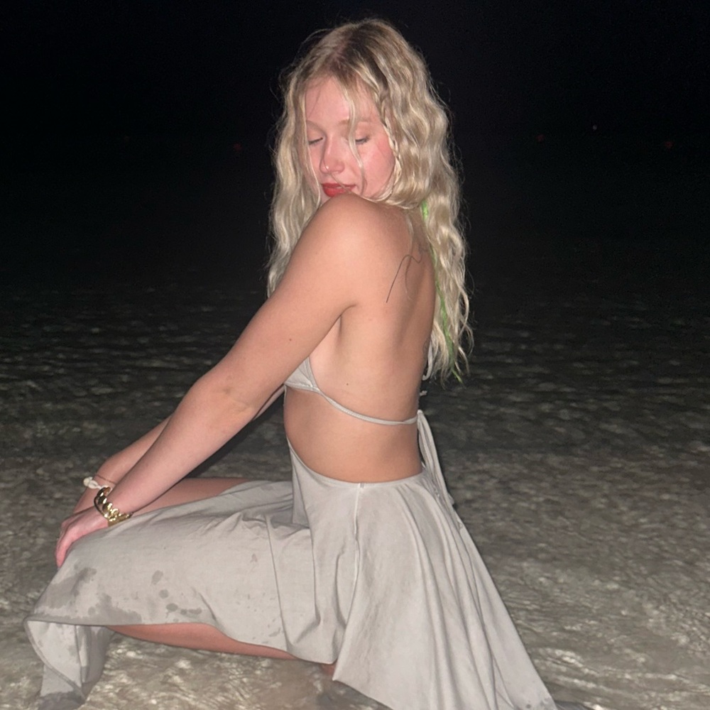 Meet your Posher, Julia